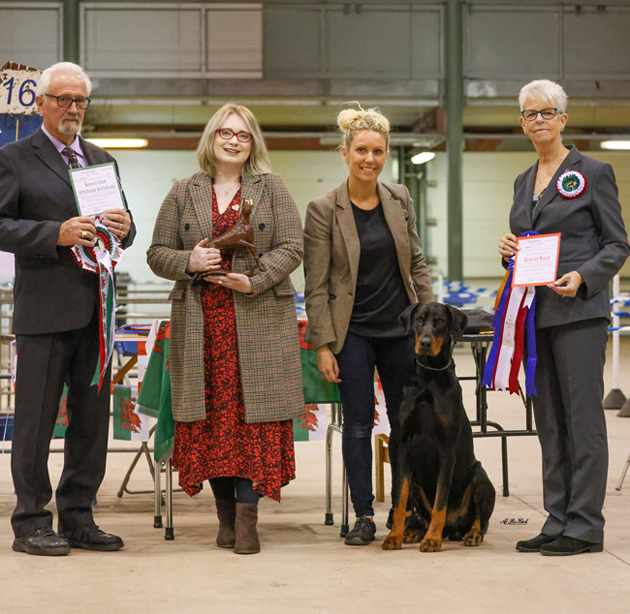 Jojavik Joe Lobb Janet Lobb